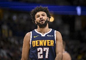 穆雷因为腿筋紧张缺席今天比赛 沃特森顶替其首发