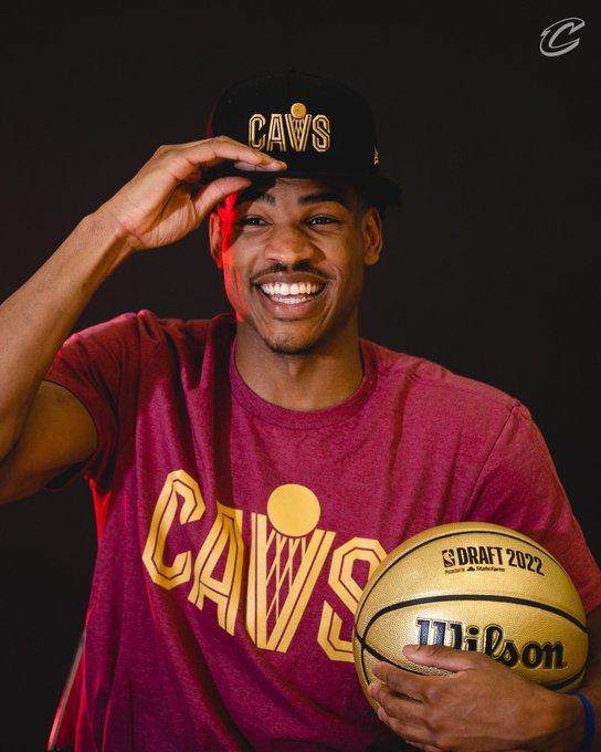 DB电竞APP-【新秀列传】14号新秀不着急，阿巴吉用时间换来成长